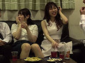 相席居酒屋でナンパした仲良し2人組をお持ち帰り。コソコソHしていると隣の部屋にいるガードの堅い女友達はヤラせてくれるか総集編8時間 VOL.2